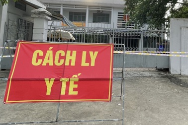 Người ở "vùng đỏ" có phải cách ly khi về quê ăn Tết?