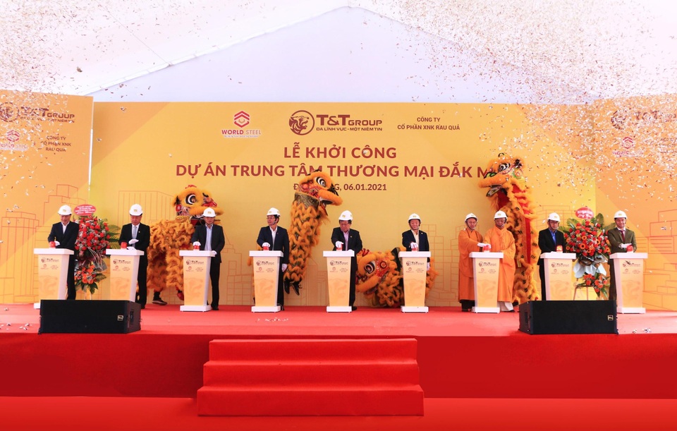 TT và WorldSteel khởi công xây dựng trung tâm thương mại tại Đắc Nông - 1 TT và WorldSteel khởi công xây dựng trung tâm thương mại tại Đắc Nông - 1