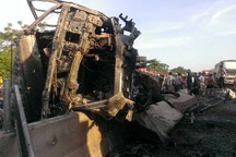 Tai nạn liên hoàn, 4 người thương vong, ô tô bốc cháy, QL1A tắc nghẽn