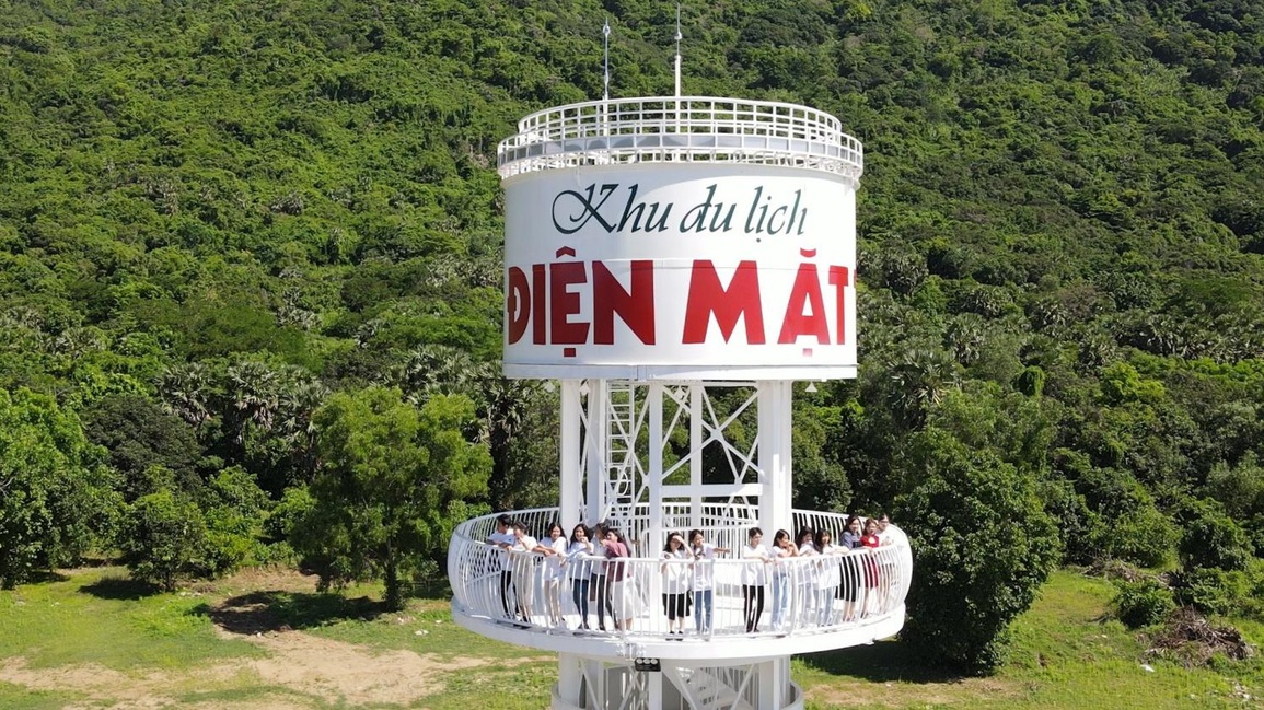 Xuân về trên đỉnh Phù Vân miền Tây - 3 Xuân về trên đỉnh Phù Vân miền Tây - 3