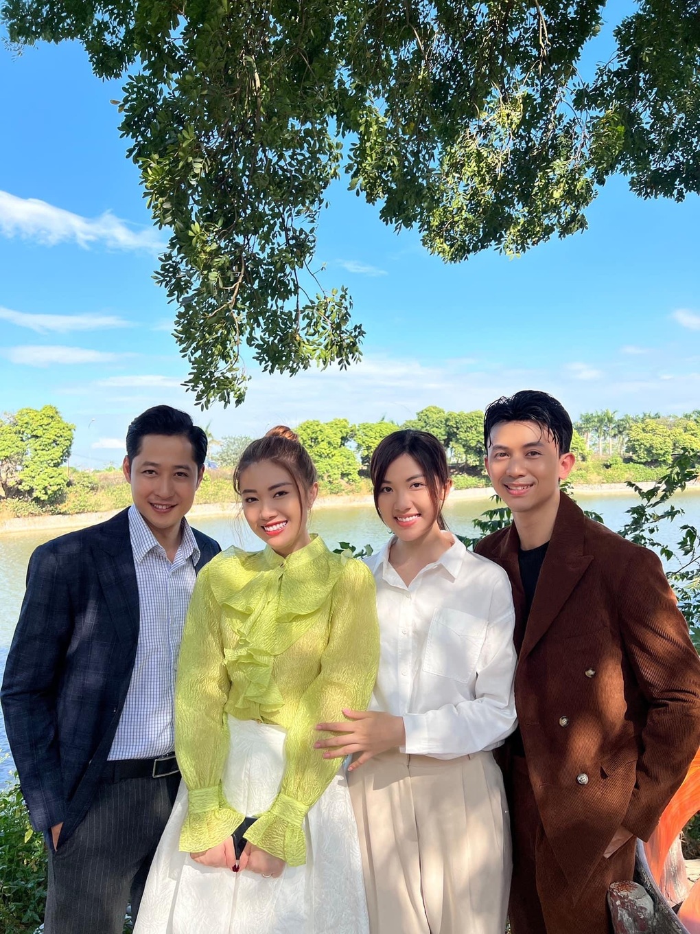 Diễn viên VTV lên tiếng khi bị chê cau có khó ưa: Tôi bị tật cơ lông mày - 1 Diễn viên VTV lên tiếng khi bị chê cau có khó ưa: Tôi bị tật cơ lông mày - 1