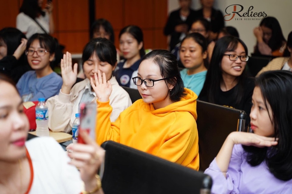Chăm sóc da học đường, hết mụn, da xinh, tự tin đến trường cùng Relicos - 2 Chăm sóc da học đường, hết mụn, da xinh, tự tin đến trường cùng Relicos - 2
