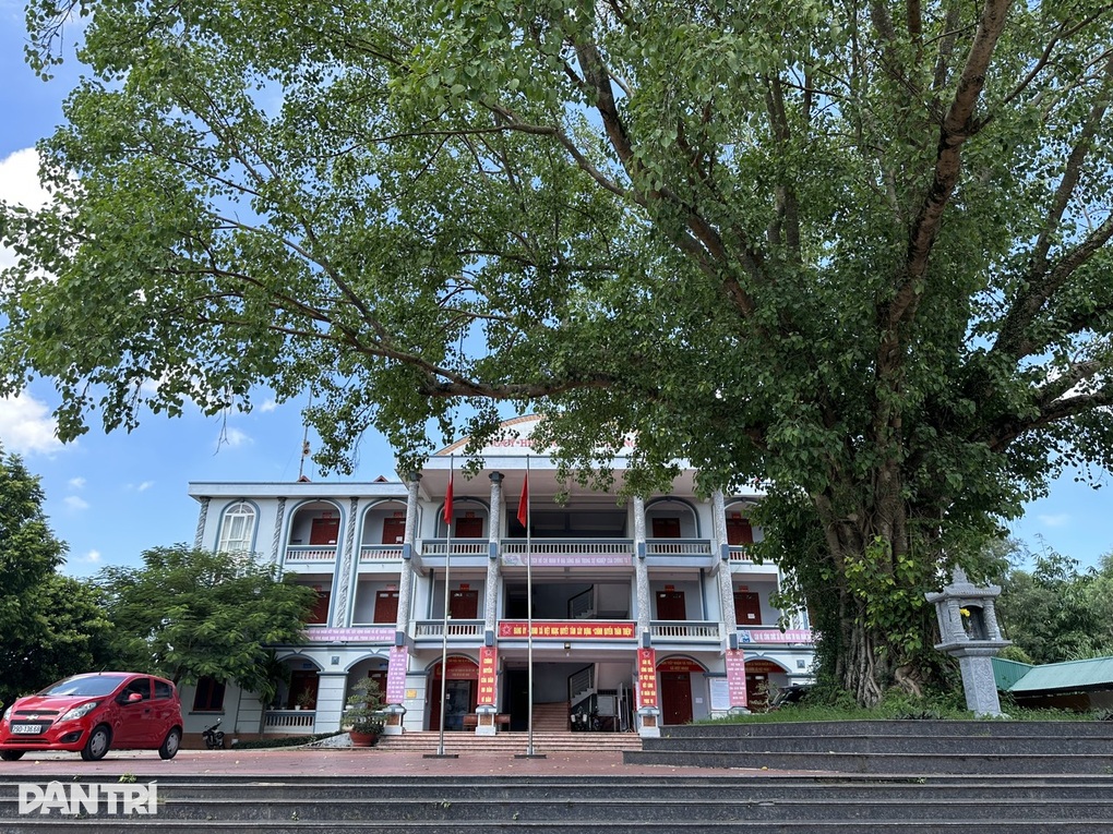 Chân dung nghi can bắt cóc bé gái rồi sát hại qua lời kể của hàng xóm - 3 Chân dung nghi can bắt cóc bé gái rồi sát hại qua lời kể của hàng xóm - 3