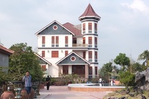 Khởi tố vụ án thảm sát hai vợ chồng trong ngôi biệt thự