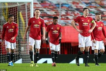 Man Utd ôm nỗi đau phút cuối trước AC Milan, Arsenal thắng dễ dàng