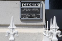 Nhân viên ngoại giao Nga rời khỏi 3 cơ sở tại Mỹ