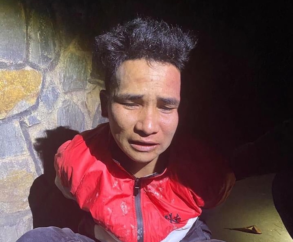 Bị phát hiện, tên trộm rút mã tấu chém loạn xạ để thoát thân - 1