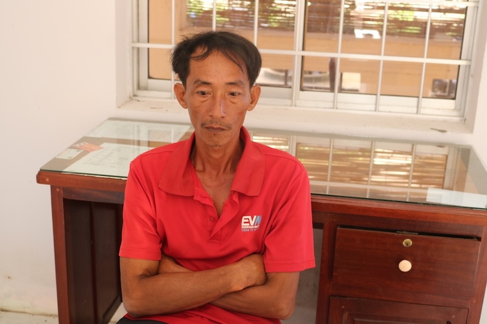 Nghi án anh tử vong khi bị em trai trói bằng dây xích - 1 Nghi án anh tử vong khi bị em trai trói bằng dây xích - 1
