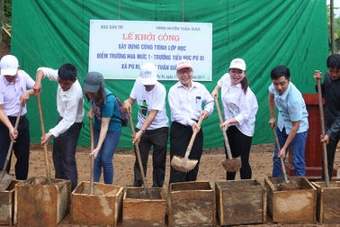 Khởi công xây dựng công trình phòng học Dân trí tại Điện Biên