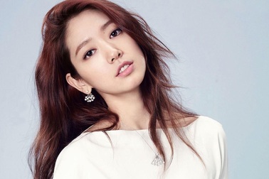 Park Shin Hye lần đầu chia sẻ về bạn trai kém tuổi