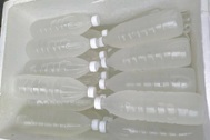 Thực hư về nước dừa tươi siêu rẻ, bán tràn lan 20.000 đồng/lít