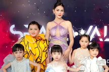 Hoa hậu Kim Nguyên và học trò sải bước ấn tượng sàn catwalk