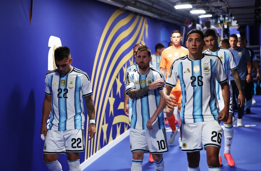 FBI bất ngờ điều tra bóng đá Argentina giữa tranh cãi trọng tài - 1