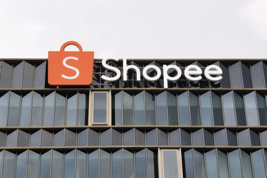 Nghi khách mua bikini mặc rồi trả, người bán khóc vì chính sách của Shopee