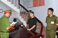 Lừa đổi ngoại tệ, thanh niên ở Lâm Đồng chiếm đoạt gần 500 triệu đồng