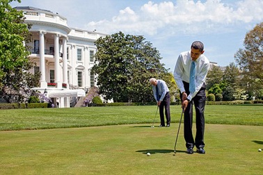 Obama “biện hộ” cho sở thích chơi golf