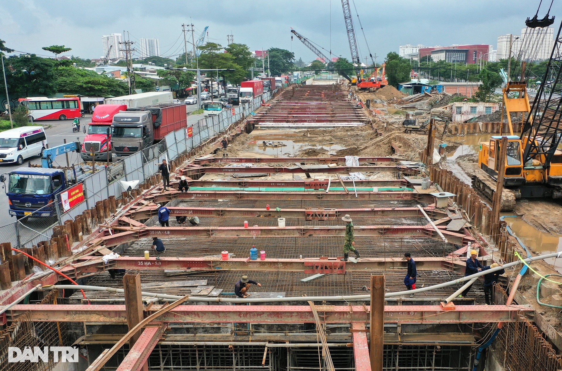 View - 2 nút giao, hầm chui trọng điểm ở TPHCM lại chậm tiến độ | Báo Dân trí