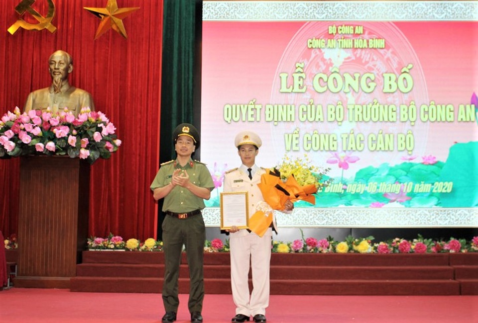 Trưởng Công an TP Hòa Bình làm Phó Giám đốc Công an tỉnh - 1 Trưởng Công an TP Hòa Bình làm Phó Giám đốc Công an tỉnh - 1