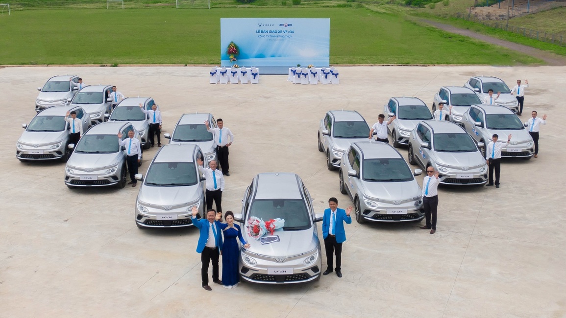 VinFast VF e34 chạy dịch vụ - lời giải cho bài toán di chuyển thời bão giá - 1 VinFast VF e34 chạy dịch vụ - lời giải cho bài toán di chuyển thời bão giá - 1