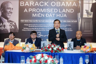 Nhiều bí mật chính trường nước Mỹ được tiết lộ trong cuốn "Miền Đất Hứa""