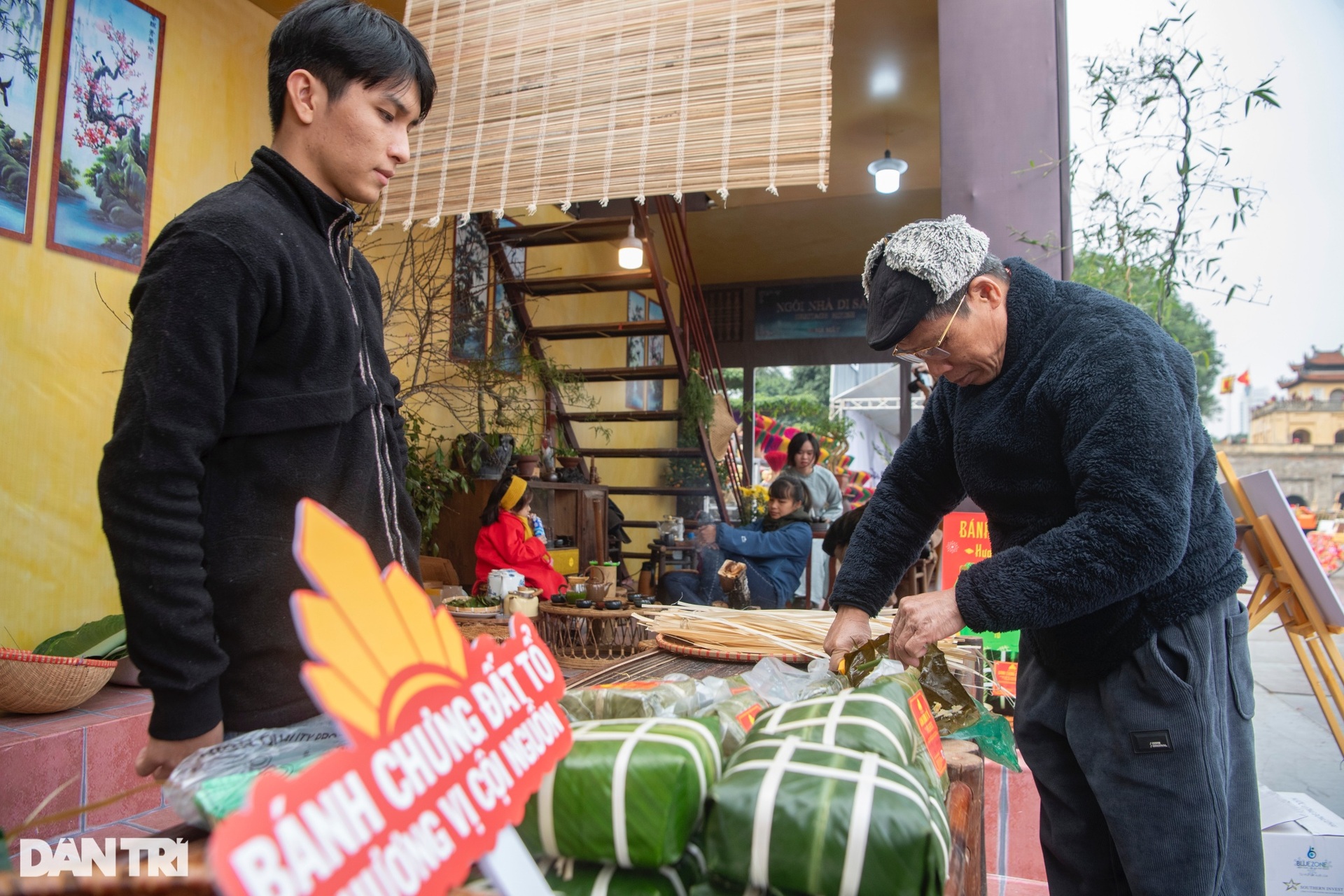 Chơi ném còn, đón Tết cùng người dân tộc Thái, Tày ngay giữa Hà Nội - 12 Chơi ném còn, đón Tết cùng người dân tộc Thái, Tày ngay giữa Hà Nội - 12