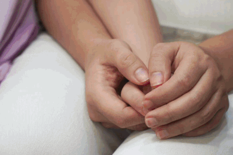 Tôi cùng con gái khiếm thính vượt 5 ca mổ, học dùng "tai máy" tìm thanh âm