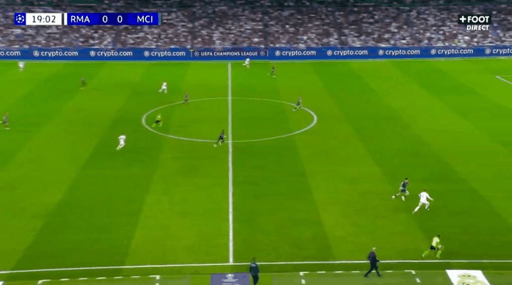 Federico Valverde: Từ nghe lời vợ đến màn hủy diệt khiến Man City nhớ mãi - 2