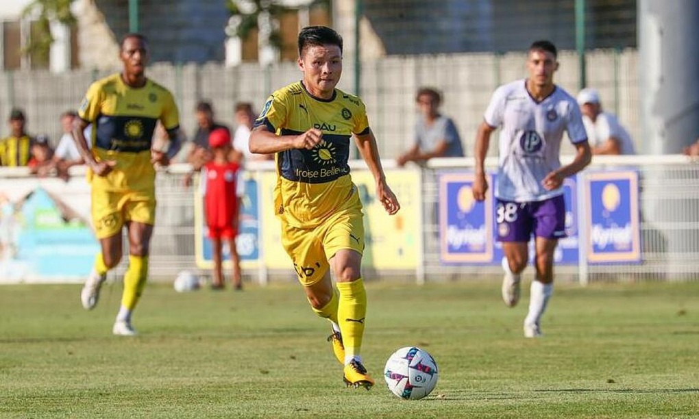 HLV Pau FC nói điều đáng mừng về Quang Hải - 2 HLV Pau FC nói điều đáng mừng về Quang Hải - 2