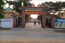 Thêm câu chuyện đau lòng của nữ sinh lớp 9 ở Nghệ An