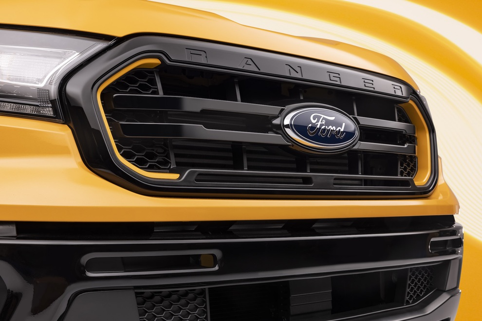 Ford Ranger có thêm phiên bản Splash màu cam rực rỡ - 5 Ford Ranger có thêm phiên bản Splash màu cam rực rỡ - 5