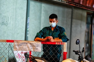 TPHCM: Dừng hoạt động tập trung đông người, thần tốc truy vết F1, F2