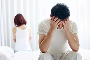 Tôi càng ngày càng cảm mến người chị song sinh của vợ