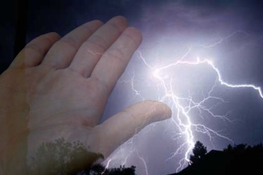 Giai thoại kỳ bí của bàn tay người chết vì sét đánh 