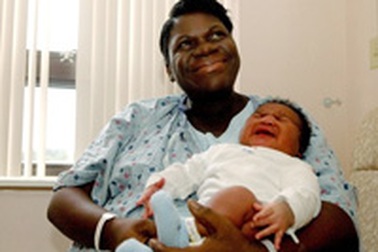 Bé sơ sinh siêu bự 