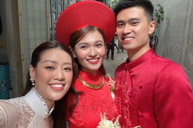 Lộ diện chồng doanh nhân của Á hậu Thùy Dung và dàn phù dâu toàn mỹ nhân