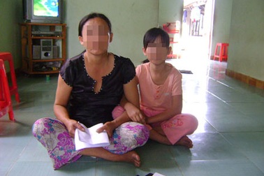 Cháu bé 11 tuổi tố bị ông lão 79 tuổi cưỡng hiếp nhiều lần