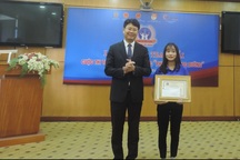 Nữ sinh Cao đẳng Y tế Huế giành giải Nhất cuộc thi "Pháp luật học đường"