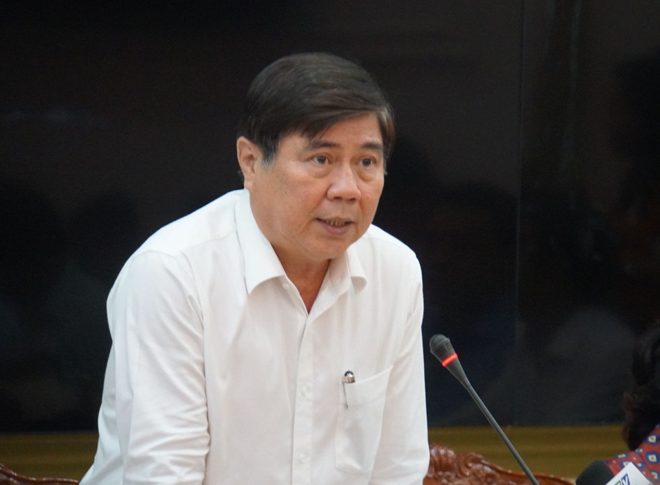 Viện trưởng Viện Pasteur TPHCM: Học sinh đến trường an toàn hơn ở nhà - 2 Viện trưởng Viện Pasteur TPHCM: Học sinh đến trường an toàn hơn ở nhà - 2