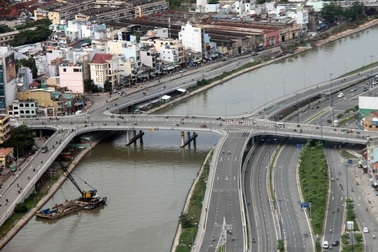 Điều kiện mới, Việt Nam cần “cai bầu sữa” ODA?