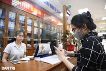 Hà Nội: Người dân thoát cảnh xếp hàng dài với thủ tục hành chính không chờ