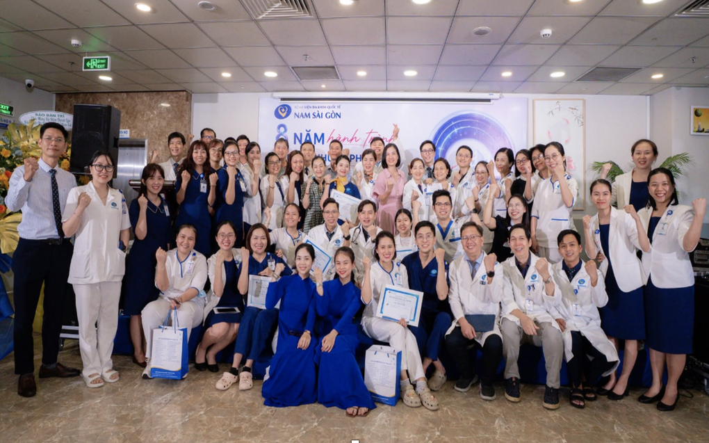 8 năm giữ nhịp sống và hàng chục nghìn ca mổ xóa nhòa rào chắn khoảng cách - 4 8 năm giữ nhịp sống và hàng chục nghìn ca mổ xóa nhòa rào chắn khoảng cách - 4