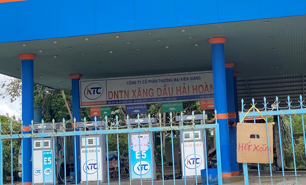 Tỉnh đầu tiên ở miền Tây kiến nghị được cung ứng khẩn xăng, dầu - 1 Tỉnh đầu tiên ở miền Tây kiến nghị được cung ứng khẩn xăng, dầu - 1