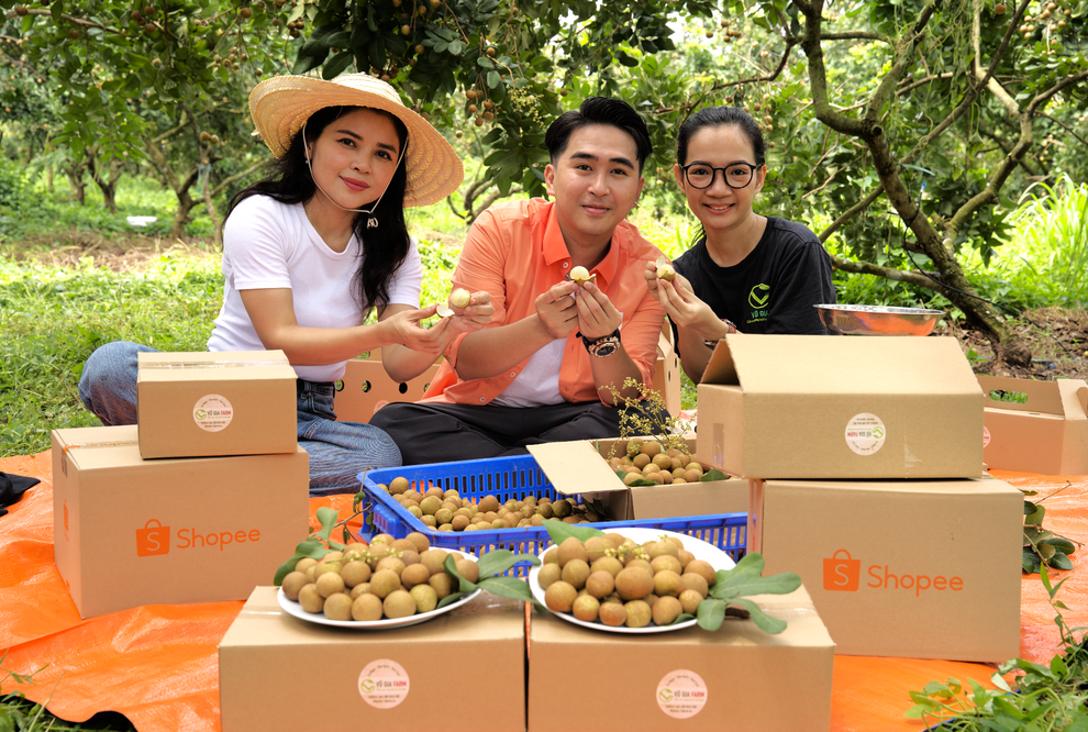 Hành trình Shopee xây bệ phóng đưa hàng Việt vươn xa - 1 Hành trình Shopee xây bệ phóng đưa hàng Việt vươn xa - 1