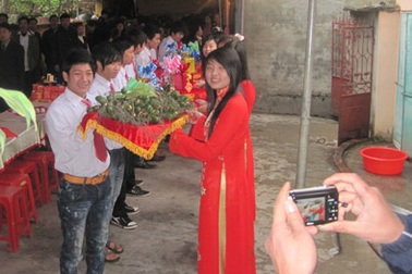 Ảnh cưới độc giá…một chầu cafe 