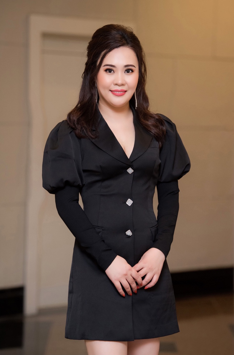Diễn viên Kim Oanh không ngại vào vai con dâu “hỗn láo” trong “Lửa ấm” - 8 Diễn viên Kim Oanh không ngại vào vai con dâu “hỗn láo” trong “Lửa ấm” - 8