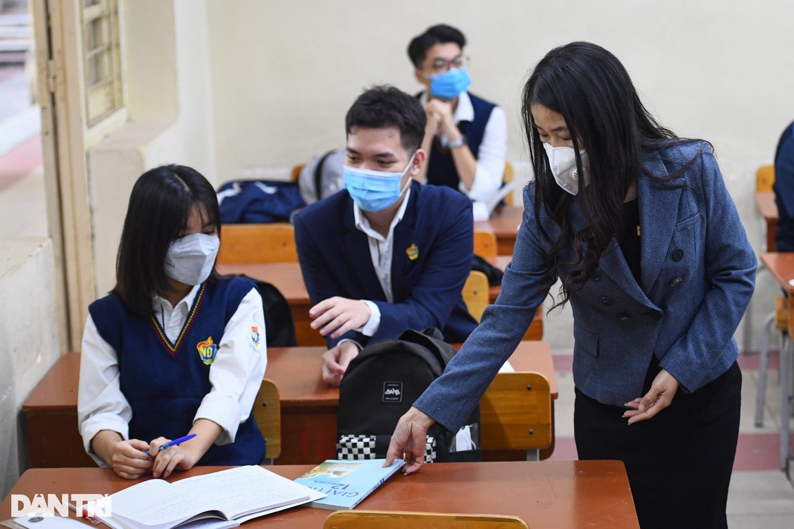 Phụ huynh chia phe việc học của trẻ, giáo viên quay cuồng - 2 Phụ huynh chia phe việc học của trẻ, giáo viên quay cuồng - 2