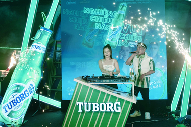 Loạt hoạt động "Nghiêng về phía cuộc vui" của Tuborg thu hút giới trẻ