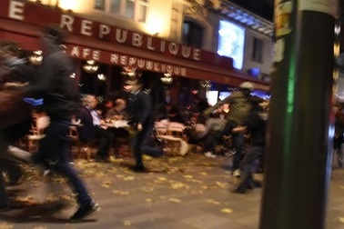 Nhà hàng ẩm thực Việt bị tấn công khủng bố tại Paris