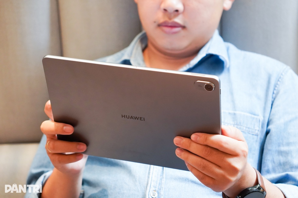 Đánh giá Huawei MatePad 11.5: Đối thủ của iPad Gen 10 - 17 Đánh giá Huawei MatePad 11.5: Đối thủ của iPad Gen 10 - 17