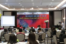 Báo chí với việc ngăn chặn tình trạng "xâm phạm kép" tới phụ nữ, trẻ em